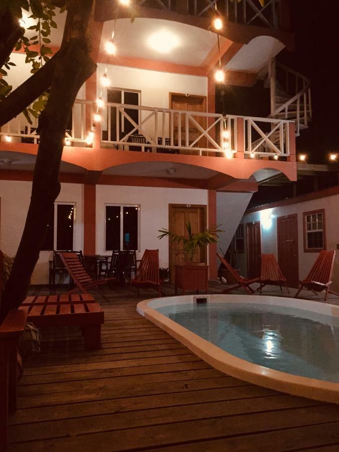 Ambergris Sunset Hotel San Pedro  Exterior photo
